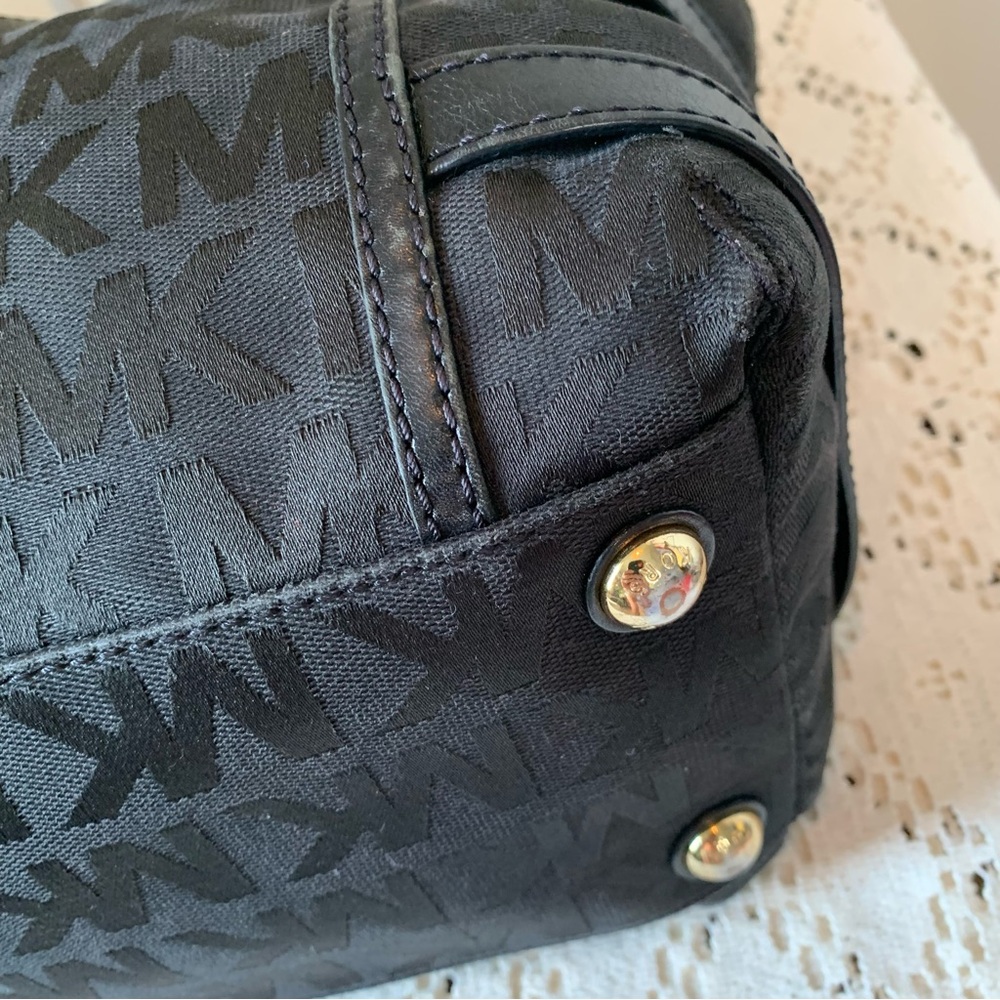πSALEπ Michael Kors Gansevoort Tote Bag - Picture 13 of 16